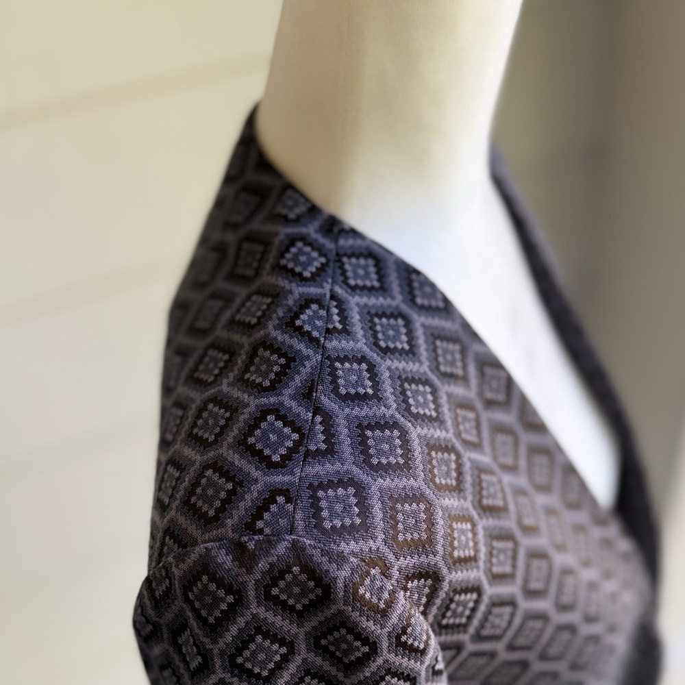 Banana Republic size 2P Geometric Patterned Black Jacket - Picture 7 of 9